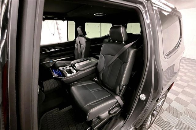 2024 Jeep Grand Wagoneer Series II
