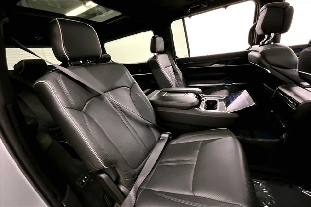 2024 Jeep Grand Wagoneer Series II 4x4 - Pano Roof - Htd/Cooled Massaging Leather