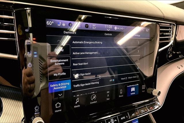 2024 Jeep Grand Wagoneer Series II 4x4 - Pano Roof - Htd/Cooled Massaging Leather