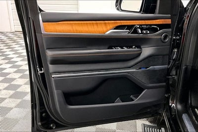 2024 Jeep Grand Wagoneer Series III 4x4 - Pano Roof - Htd/Cooled Massaging Leather