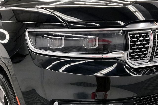 2024 Jeep Grand Wagoneer Series III 4x4 - Pano Roof - Htd/Cooled Massaging Leather