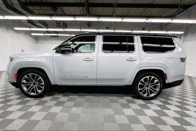2025 Jeep Grand Wagoneer Series III 4x4-Pano Roof-Htd/Cooled Massaging Leather-DVD