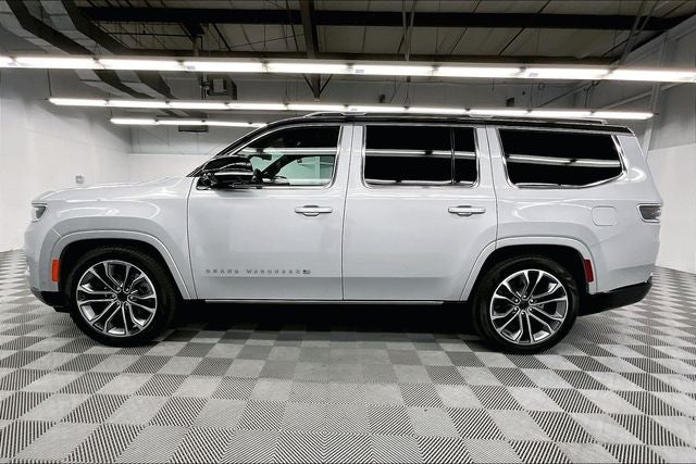 2025 Jeep Grand Wagoneer Series III 4x4-Pano Roof-Htd/Cooled Massaging Leather-DVD