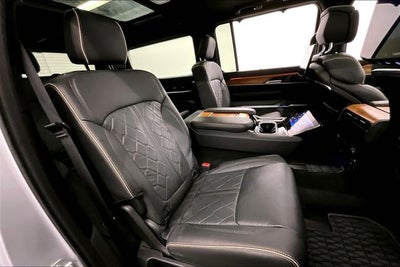 2025 Jeep Grand Wagoneer Series III 4x4-Pano Roof-Htd/Cooled Massaging Leather-DVD