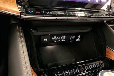 2025 Jeep Grand Wagoneer Series III 4x4-Pano Roof-Htd/Cooled Massaging Leather-DVD