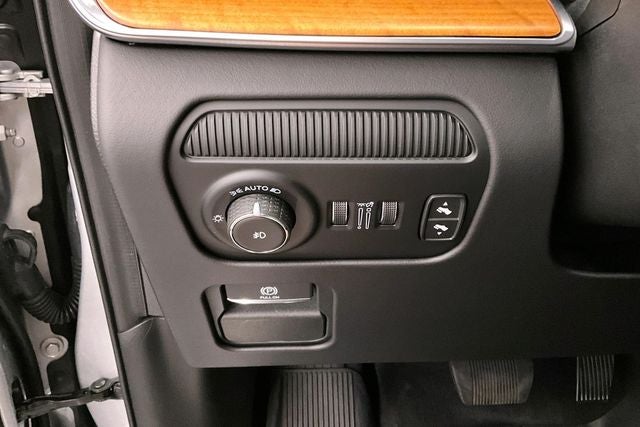 2025 Jeep Grand Wagoneer Series III 4x4-Pano Roof-Htd/Cooled Massaging Leather-DVD