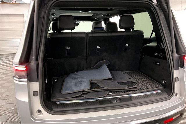 2025 Jeep Grand Wagoneer Series III 4x4-Pano Roof-Htd/Cooled Massaging Leather-DVD