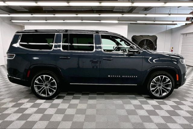 2025 Jeep Grand Wagoneer Series III 4x4 - Pano Roof - Htd/Cooled Massaging Leather