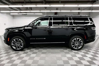 2025 Jeep Grand Wagoneer Series III 4x4 - Pano Roof - Htd/Cooled Massaging Leather