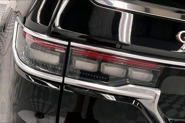 2025 Jeep Grand Wagoneer Series III 4x4 - Pano Roof - Htd/Cooled Massaging Leather