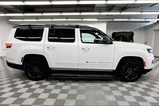 2024 Jeep Grand Wagoneer Series III 4x4 - Pano Roof - Htd/Cooled Massaging Leather