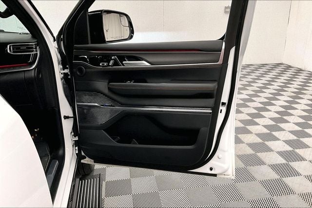 2024 Jeep Grand Wagoneer Series III 4x4 - Pano Roof - Htd/Cooled Massaging Leather