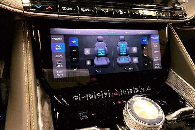 2024 Jeep Grand Wagoneer Series III 4x4 - Pano Roof - Htd/Cooled Massaging Leather