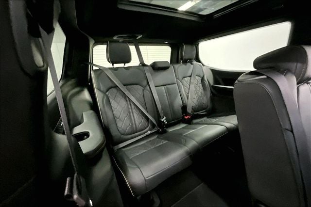 2024 Jeep Grand Wagoneer Series III 4x4 - Pano Roof - Htd/Cooled Massaging Leather
