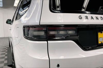 2024 Jeep Grand Wagoneer Series III 4x4 - Pano Roof - Htd/Cooled Massaging Leather