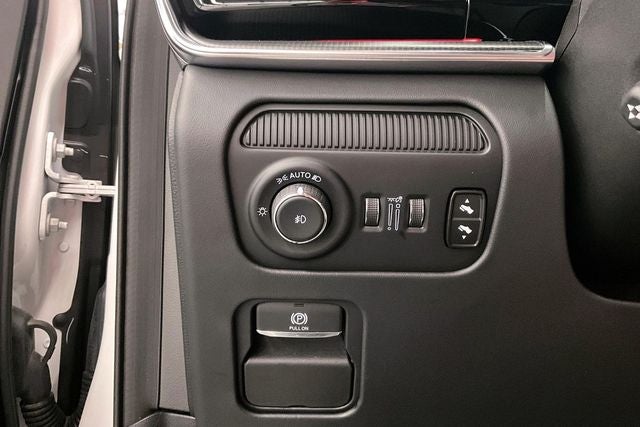 2024 Jeep Grand Wagoneer Series III 4x4 - Pano Roof - Htd/Cooled Massaging Leather