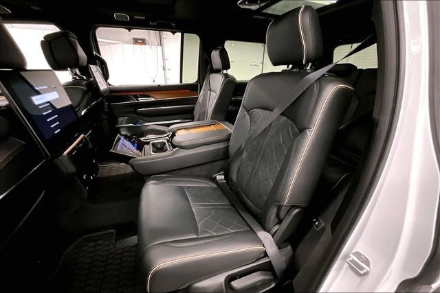 2024 Jeep Grand Wagoneer Series III