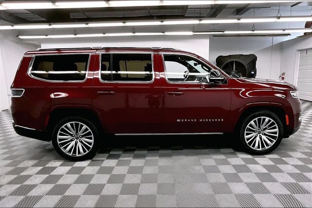 2023 Jeep Grand Wagoneer Series III