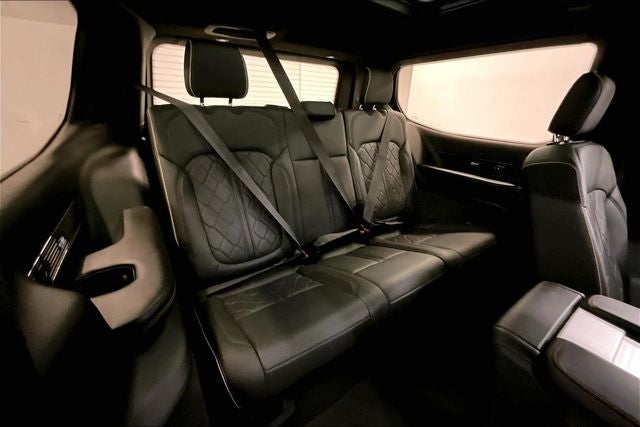 2023 Jeep Grand Wagoneer Series III