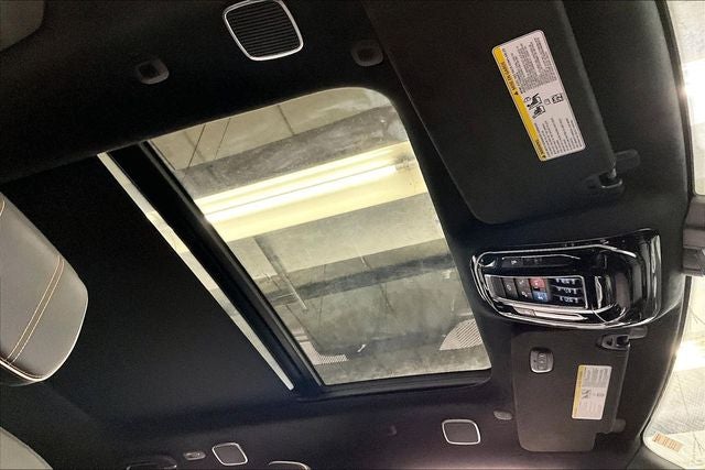 2024 Jeep Grand Wagoneer Series III 4x4-Pano Roof-Htd/Cooled Massaging Leather