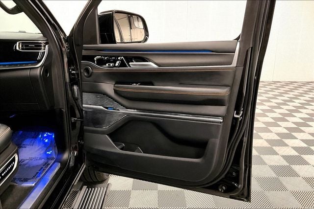 2024 Jeep Grand Wagoneer Series III 4x4-Pano Roof-Htd/Cooled Massaging Leather