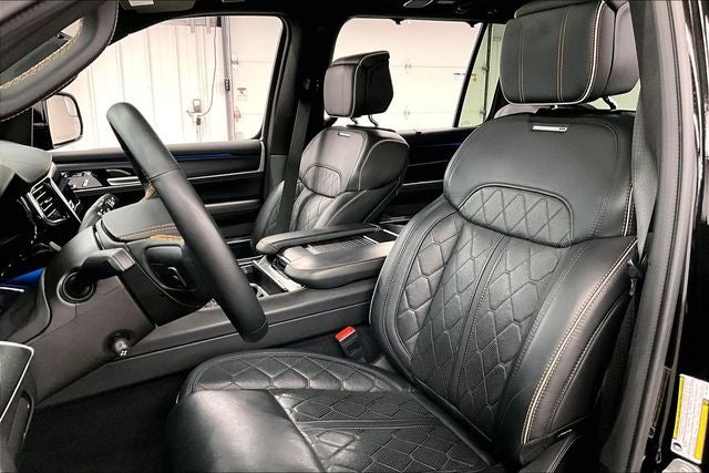 2024 Jeep Grand Wagoneer Series III 4x4-Pano Roof-Htd/Cooled Massaging Leather