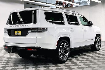 2025 Jeep Grand Wagoneer Series III 4x4-Pano Roof-Htd/Cooled Massaging Leather
