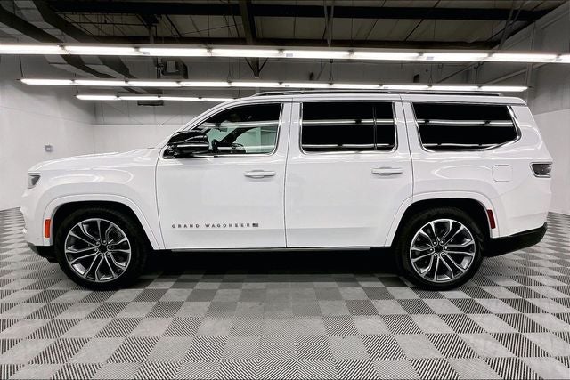 2025 Jeep Grand Wagoneer Series III 4x4-Pano Roof-Htd/Cooled Massaging Leather