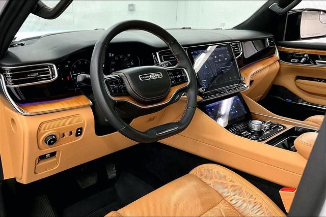 2025 Jeep Grand Wagoneer Series III 4x4-Pano Roof-Htd/Cooled Massaging Leather