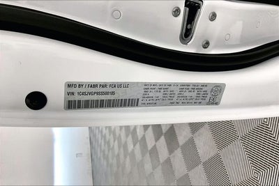 2025 Jeep Grand Wagoneer Series III 4x4-Pano Roof-Htd/Cooled Massaging Leather