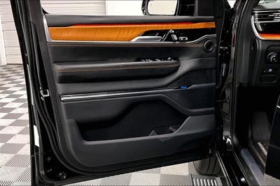 2024 Jeep Grand Wagoneer Series III