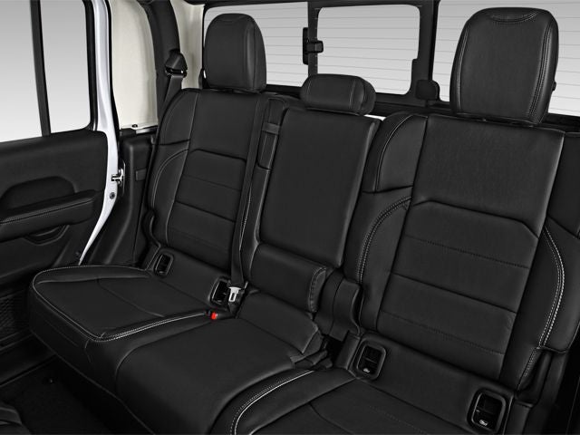 2022 Jeep Gladiator Overland 4X4-Htd Seats