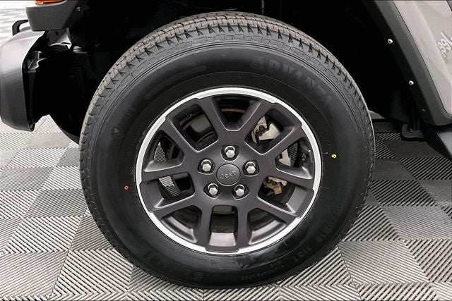 2022 Jeep Gladiator Overland 4x4 - Trailer Tow Pkg - Alpine Premium Audio