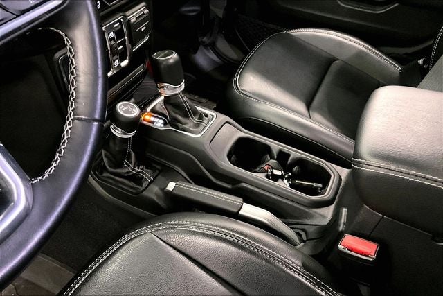 2022 Jeep Gladiator Overland 4x4 - Trailer Tow Pkg - Alpine Premium Audio