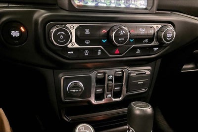 2022 Jeep Gladiator Overland 4x4 - Trailer Tow Pkg - Alpine Premium Audio