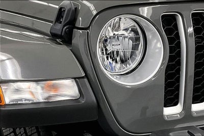 2022 Jeep Gladiator Overland 4x4 - Trailer Tow Pkg - Alpine Premium Audio