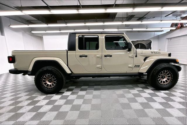 2022 Jeep Gladiator Willys