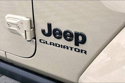 2022 Jeep Gladiator Willys