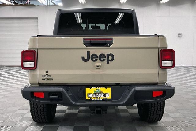 2022 Jeep Gladiator Willys