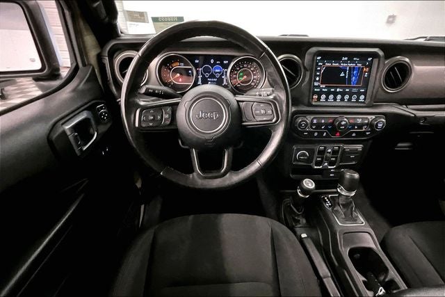 2022 Jeep Gladiator Willys