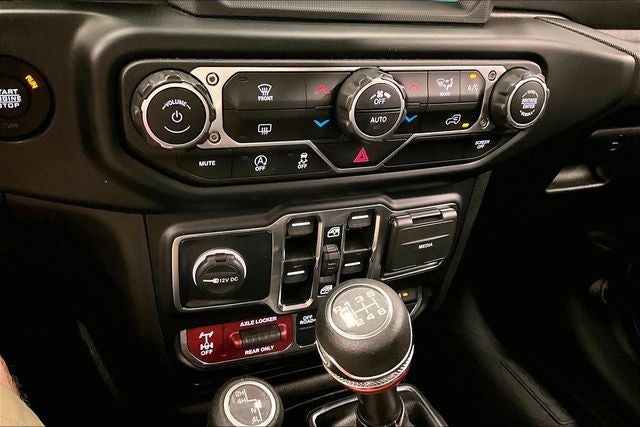 2023 Jeep Gladiator Mojave 4x4-Trailer Pkg-Apple CarPlay/Android Auto