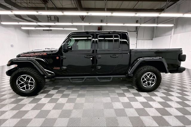 2023 Jeep Gladiator Mojave 4x4 - Trailer Tow Pkg - Apple CarPlay/Android Auto