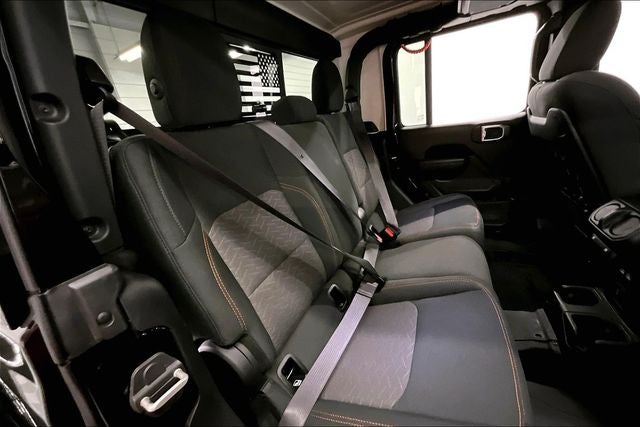 2023 Jeep Gladiator Mojave 4x4 - Trailer Tow Pkg - Apple CarPlay/Android Auto