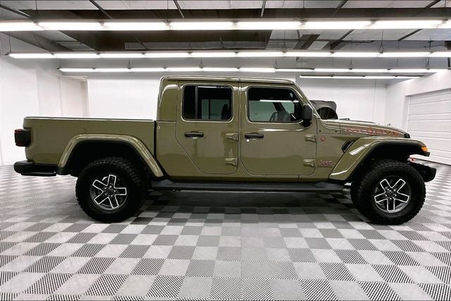 2025 Jeep Gladiator Mojave X
