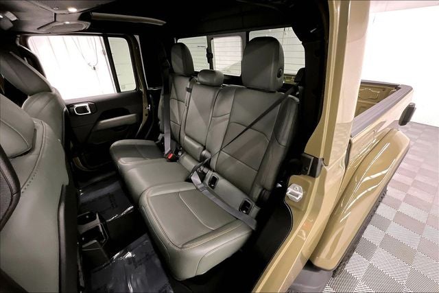 2025 Jeep Gladiator Mojave X
