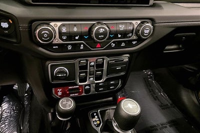 2025 Jeep Gladiator Mojave X