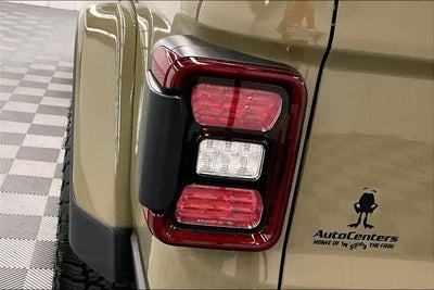 2025 Jeep Gladiator Mojave X