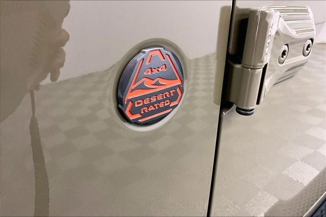 2025 Jeep Gladiator Mojave X