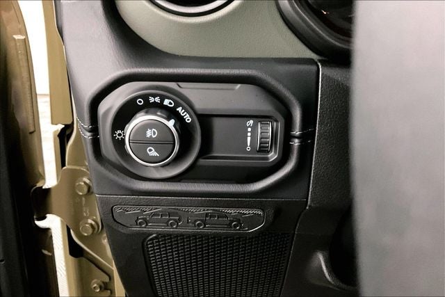 2025 Jeep Gladiator Mojave X