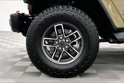 2025 Jeep Gladiator Mojave X